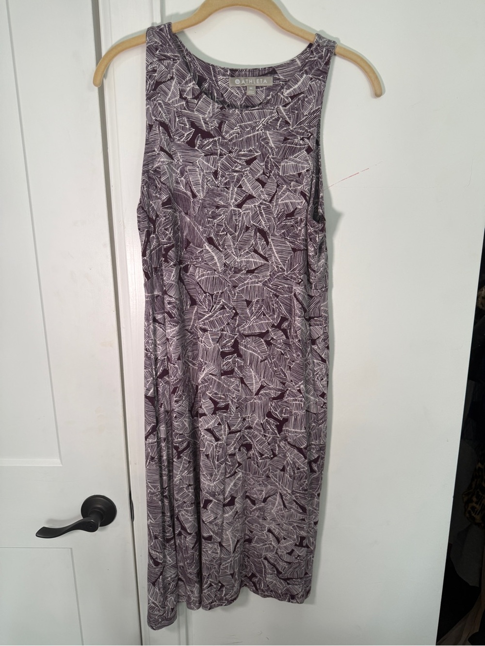 Athleta Purple Printed Sleeveless Knee Length Dress Size Medium